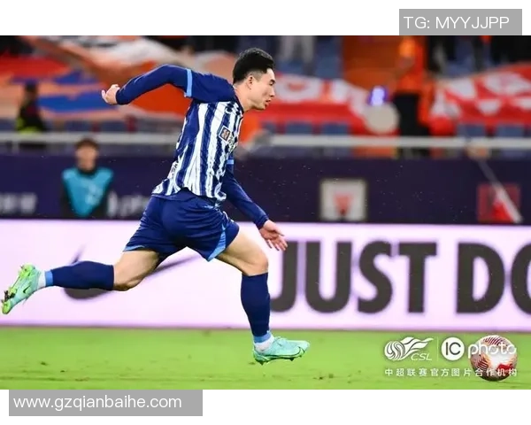 意外！武汉三镇中场中心达兰正式宣告归队，曾为保级立下丰功伟绩